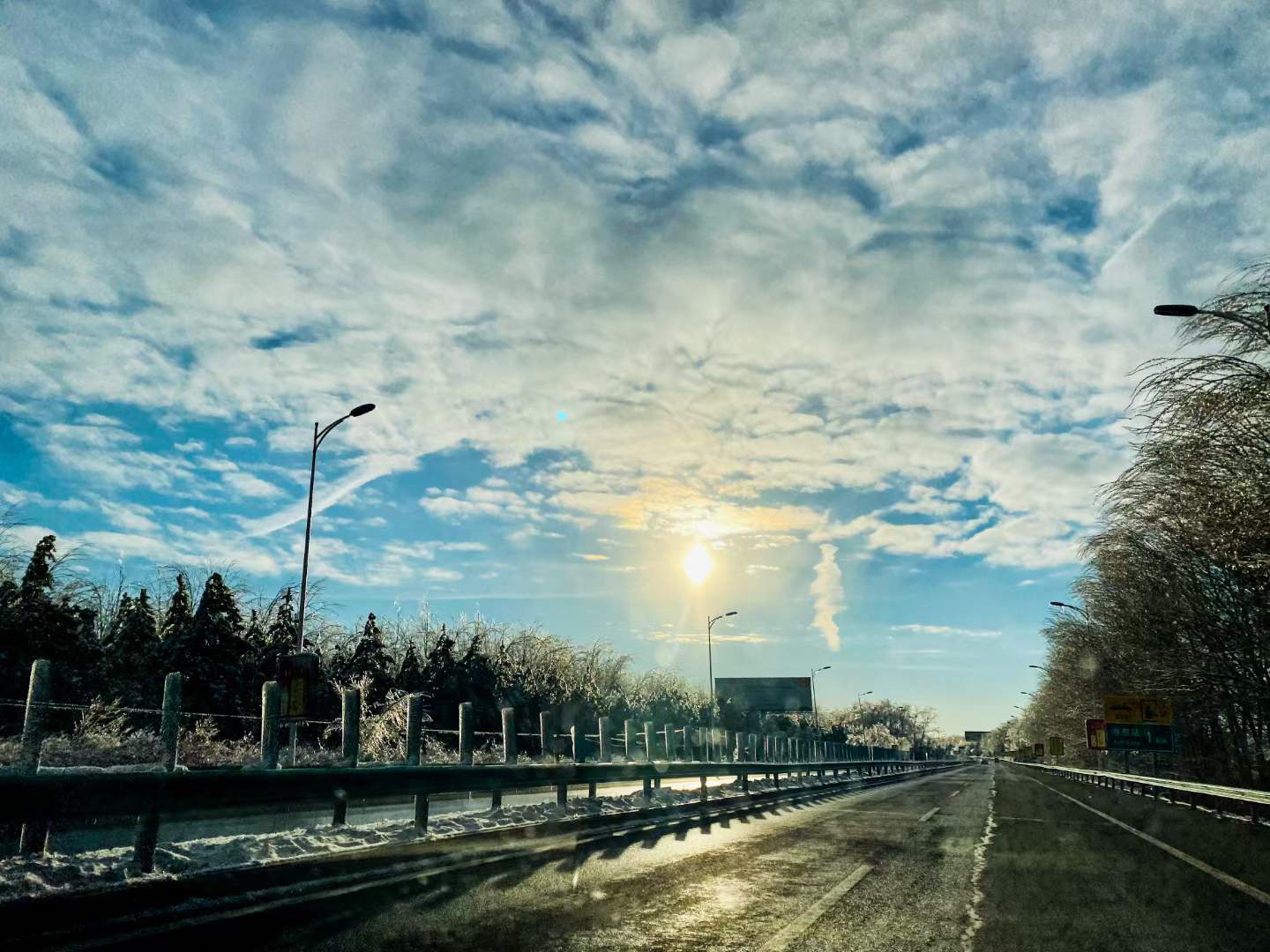 歸鄉(xiāng)的道路 宋俊毅.jpg